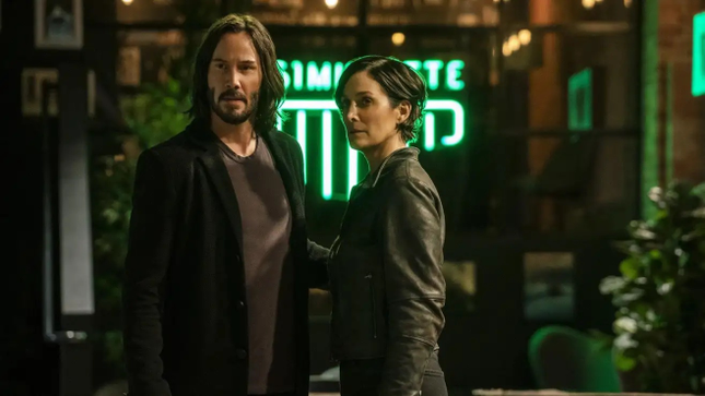 Matrix Resurrections'da Keanu Reeves ve Carrie-Anne Moss